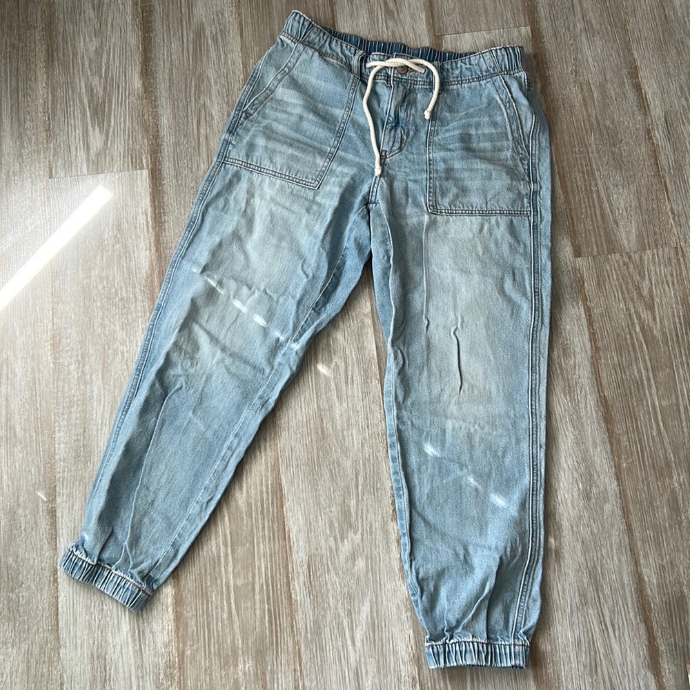 American Eagle Drawstring Waist Ankle Length Cuffed Denim Jeans